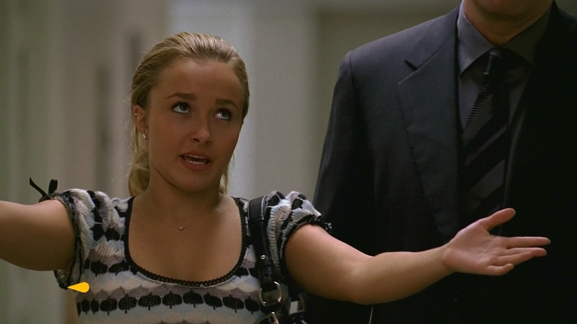 HaydenPanettiere_Heroes_S01E08_HDTV_004.jpg HaydenPanettiere_Heroes_S01E08_HDTV_004.jpg