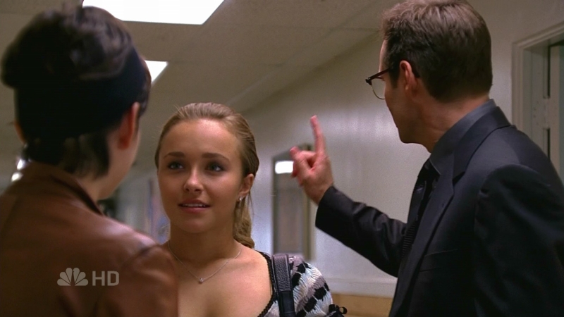 HaydenPanettiere_Heroes_S01E08_HDTV_009.jpg