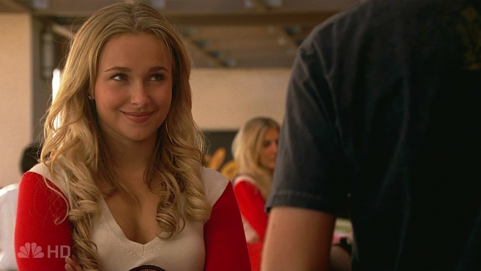 HaydenPanettiere_Heroes_S01E09_HDTV_022.jpg