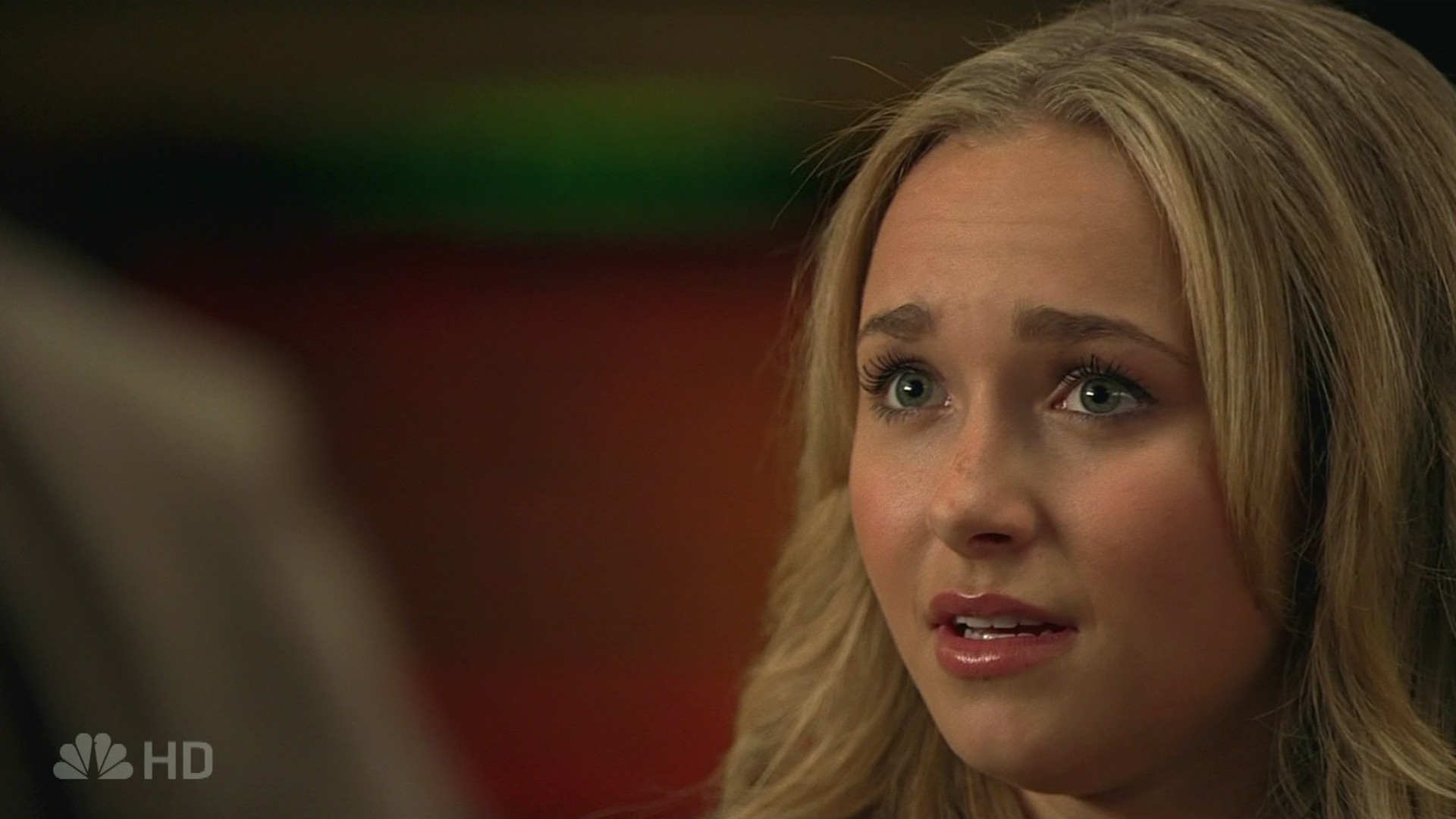 HaydenPanettiere_Heroes_S01E09_HDTV_053.jpg HaydenPanettiere_Heroes_S01E09_HDTV_053.jpg