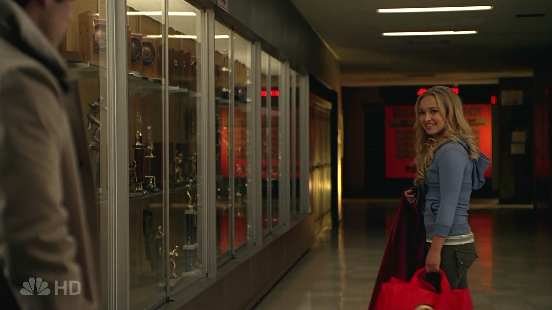 HaydenPanettiere_Heroes_S01E09_HDTV_054.jpg