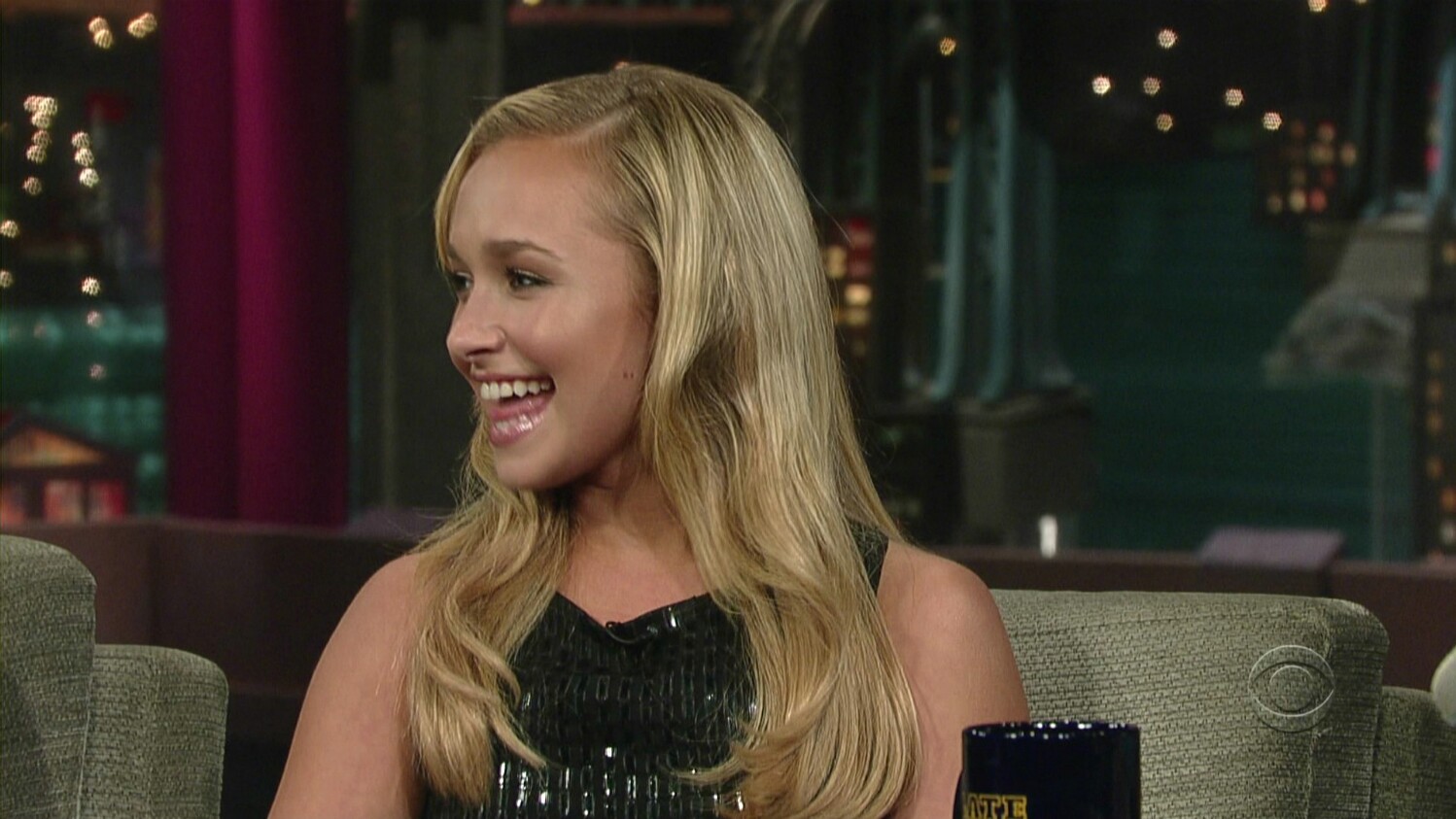 HaydenPanettiere_TLSwDL_2007-08-20_HDTV_020.jpg