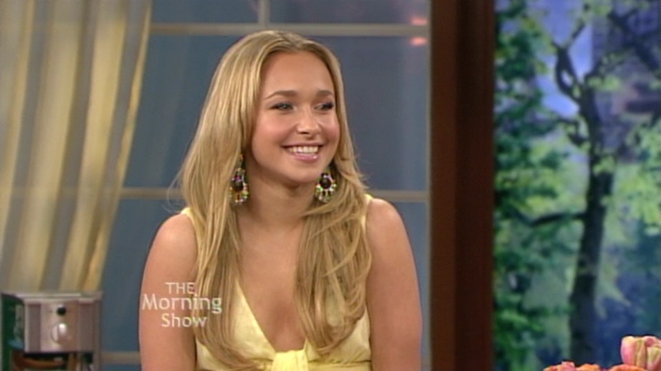 HaydenPanettiere_TMSwMaJ_2005-05-10_005.jpg
