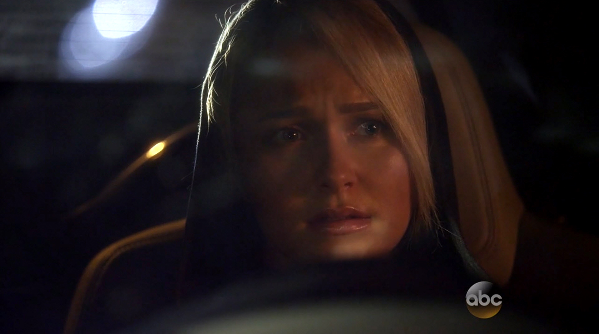 nashville_s03e03_haydenpanettiere02165.jpg