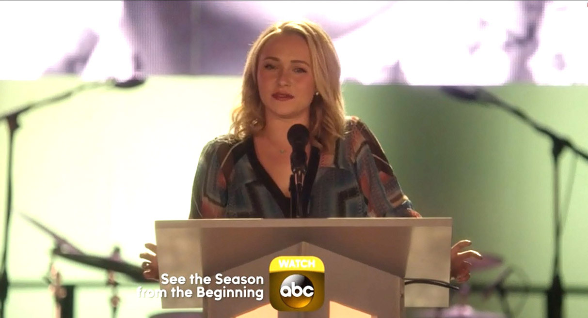 nashville_haydenpanettiere00741.jpg
