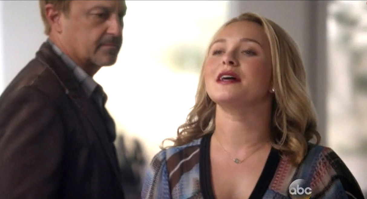 nashville_haydenpanettiere01072.jpg