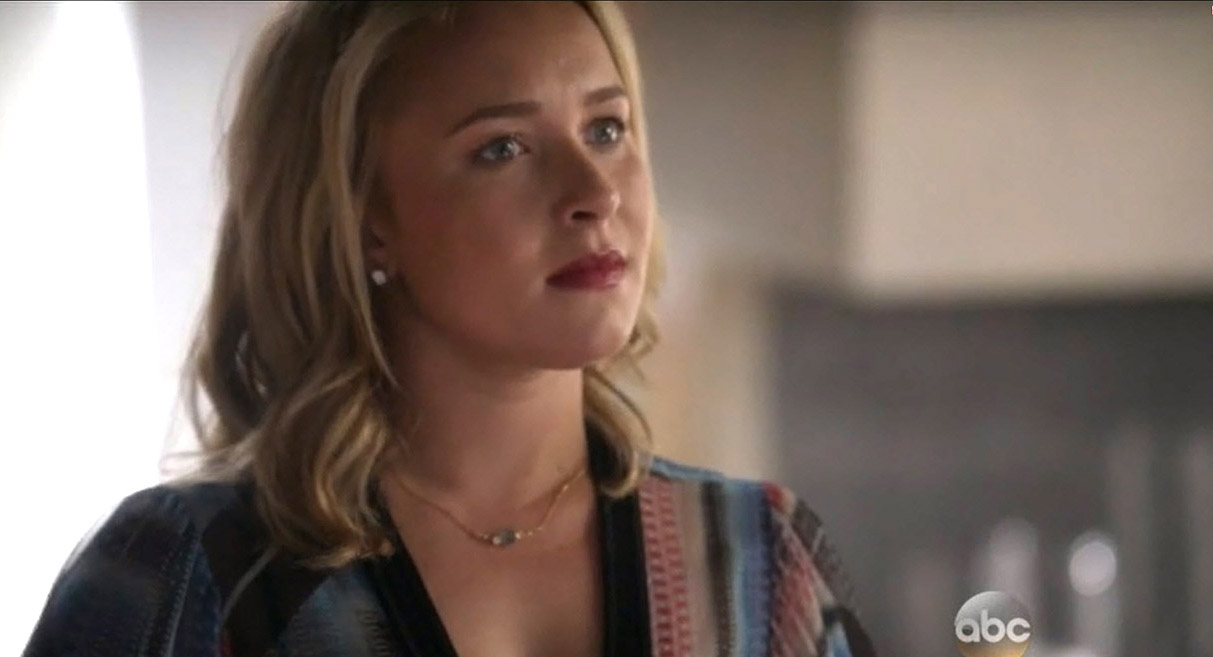 nashville_haydenpanettiere01092.jpg