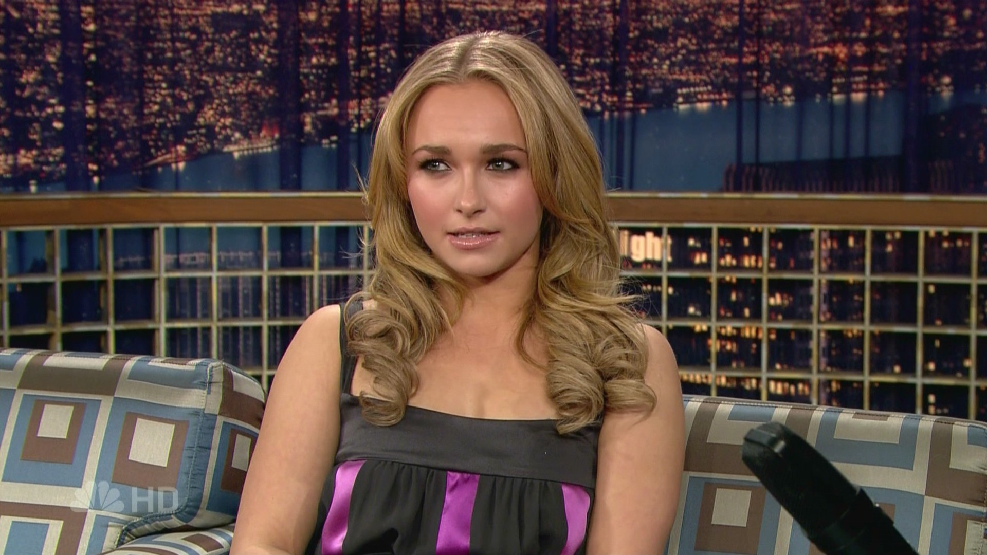 HaydenPanettiere_LNwCOB_2007-02-12_HDTV_016.jpg HaydenPanettiere_LNwCOB_2007-02-12_HDTV_016.jpg