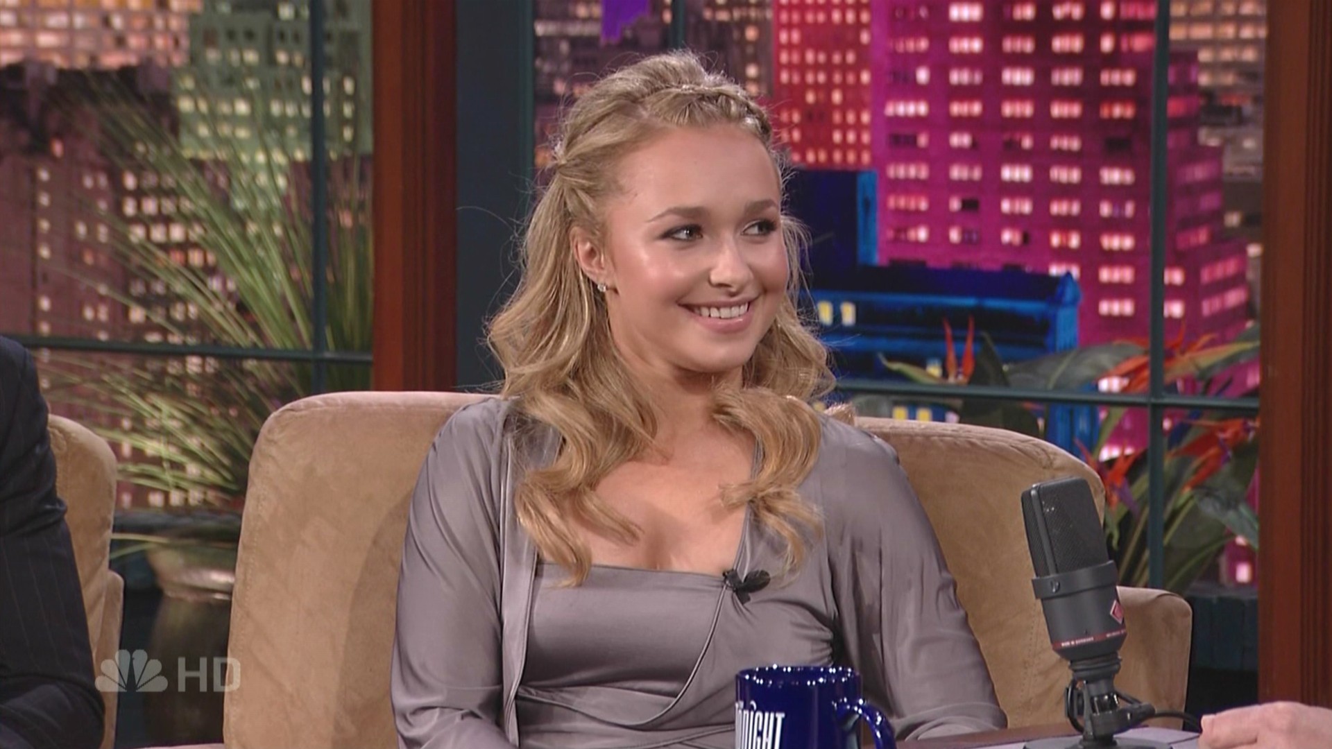 HaydenPanettiere_TTSwJL_2007-04-20_HDTV_014.jpg