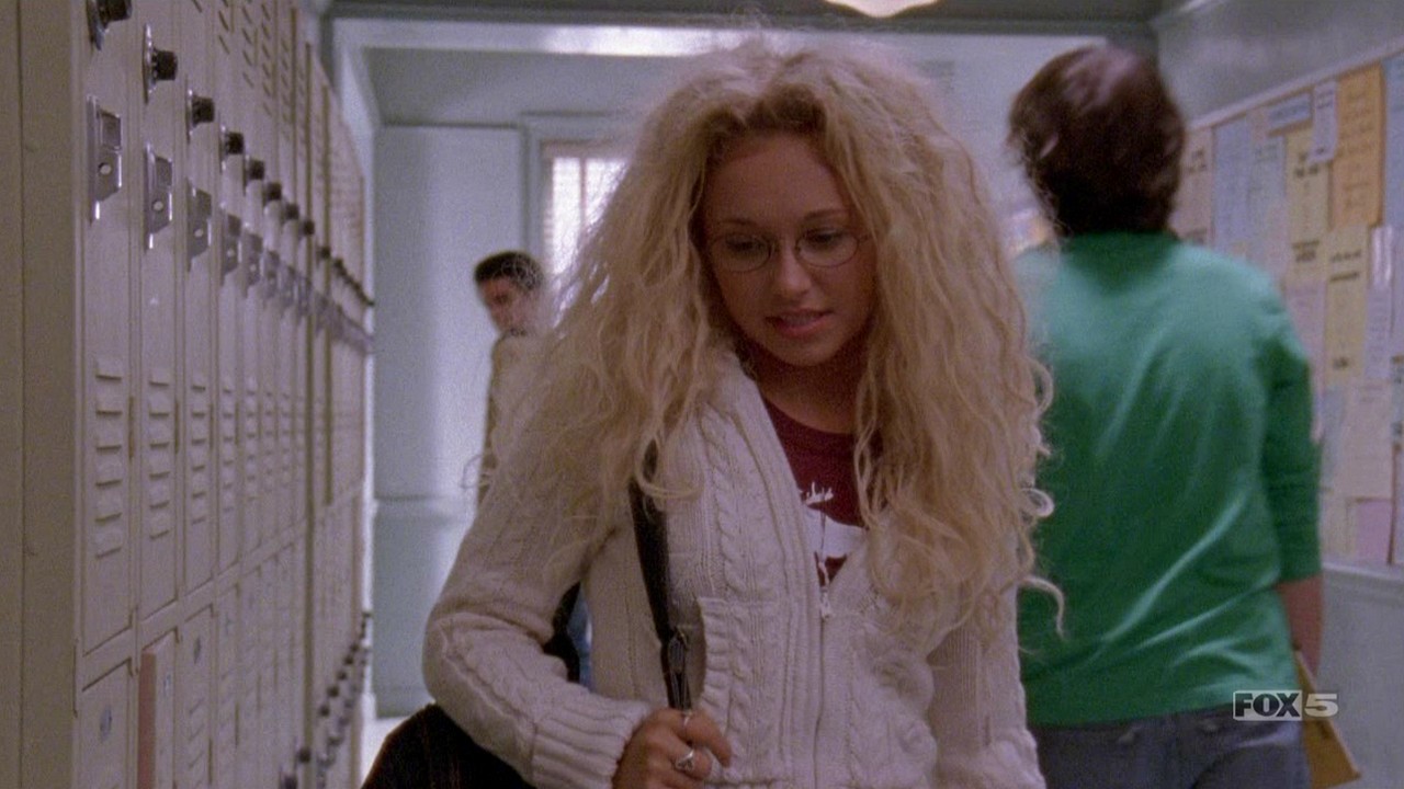 haydenpanettieremitms07e06hdtv15.jpg