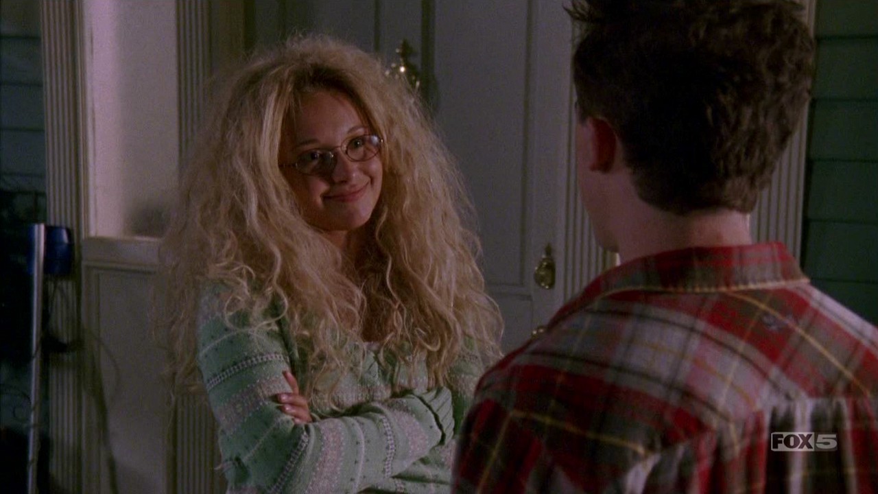 haydenpanettieremitms07e06hdtv32.jpg