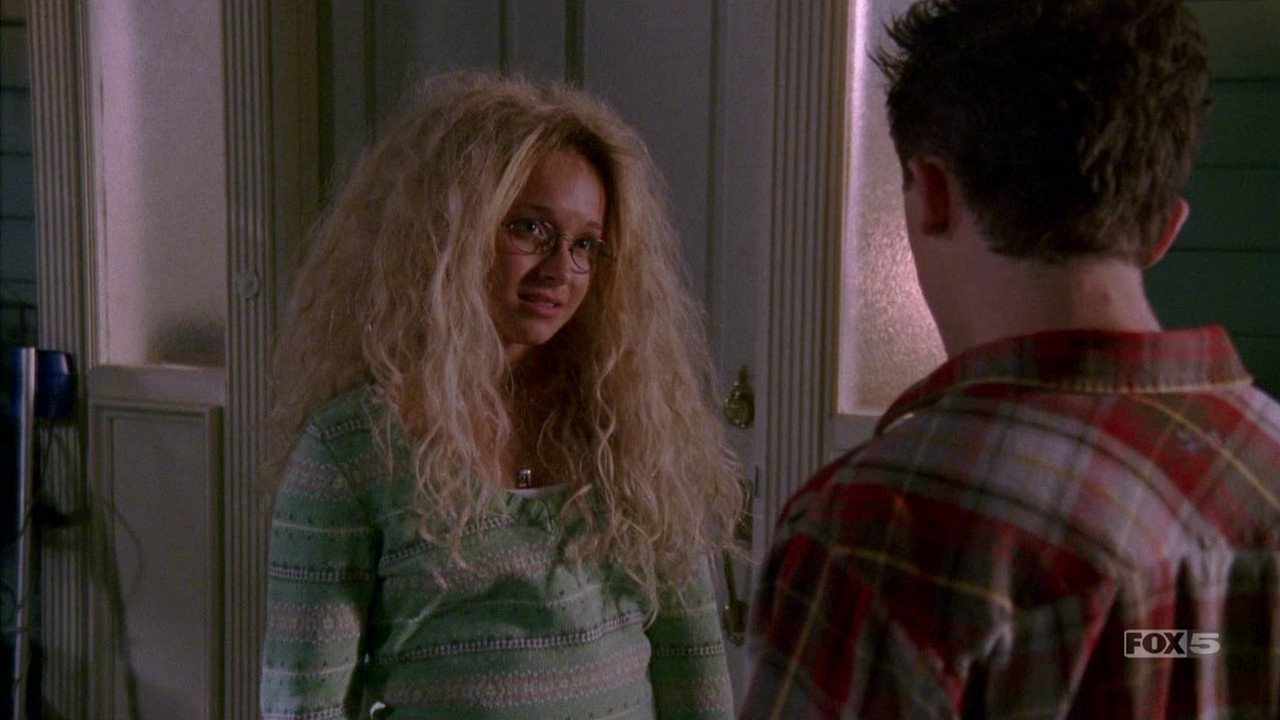 haydenpanettieremitms07e06hdtv33.jpg