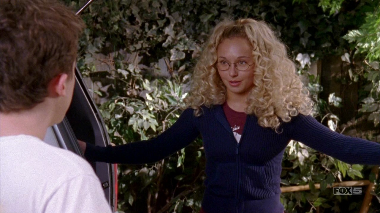 haydenpanettieremitms07e05hdtv3.jpg