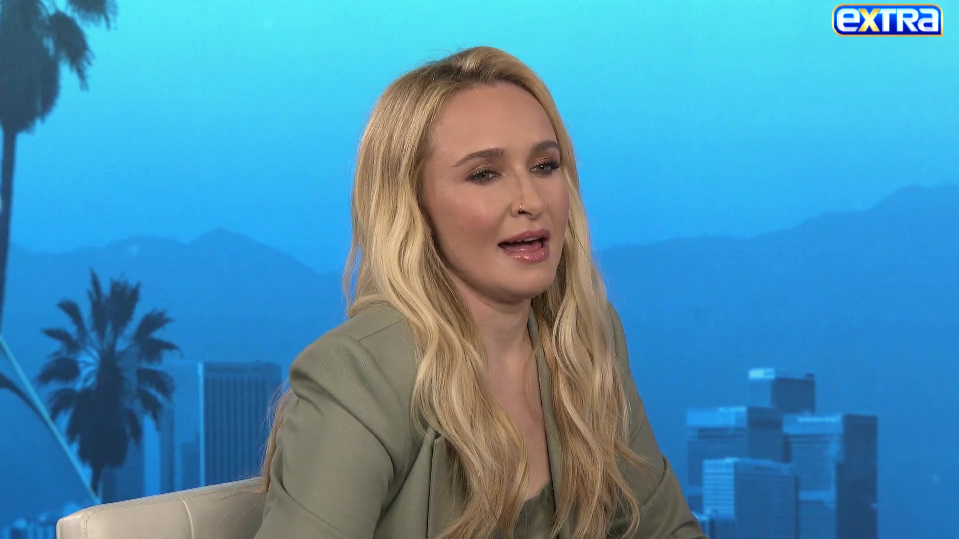 haydenpanettieresource_extratv_000039.jpg