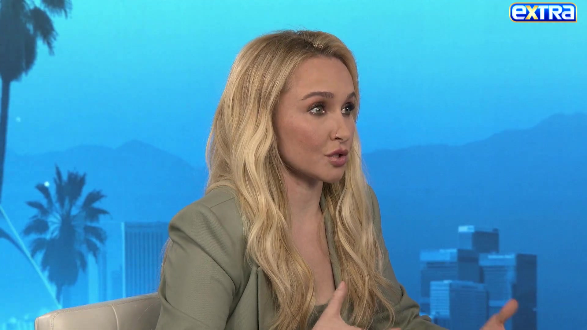 haydenpanettieresource_extratv_000061.jpg