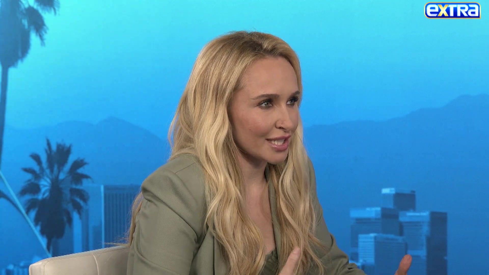 haydenpanettieresource_extratv_000073.jpg