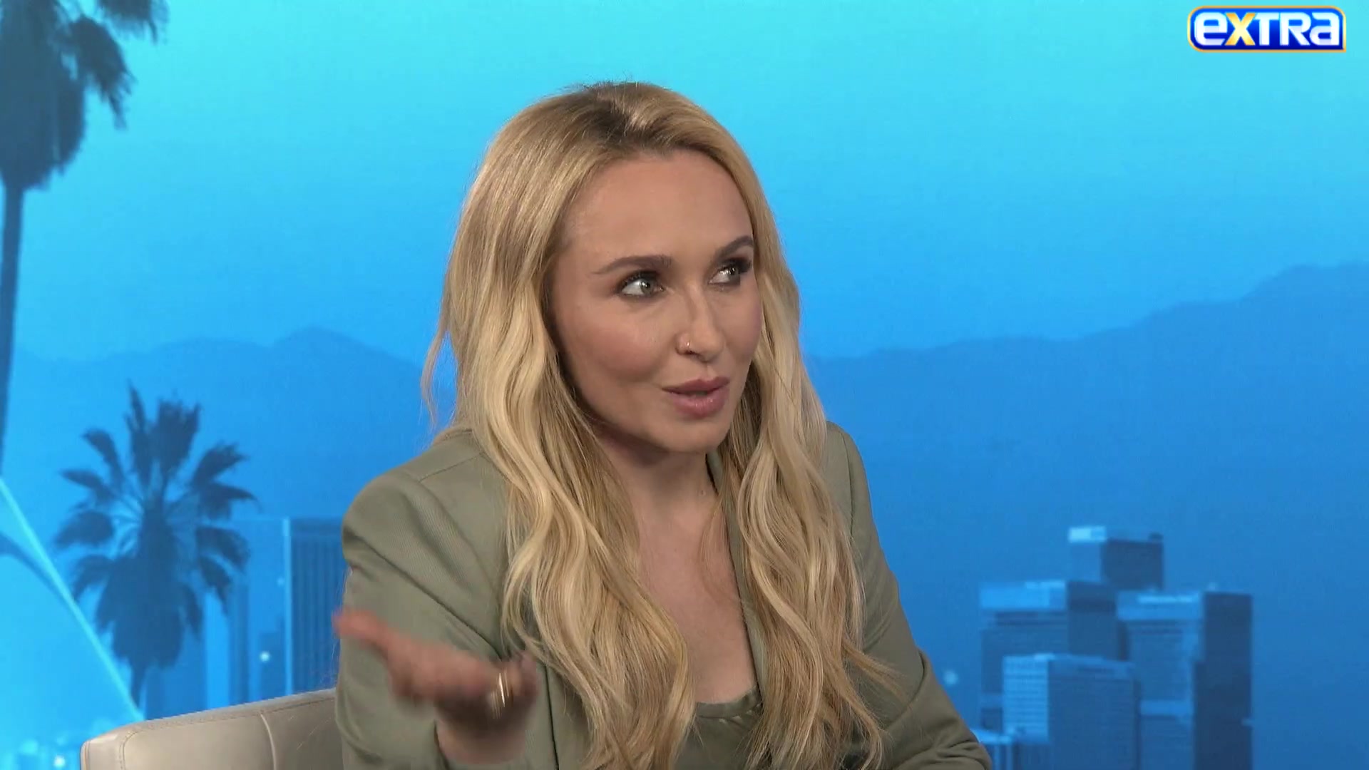 haydenpanettieresource_extratv_000076.jpg