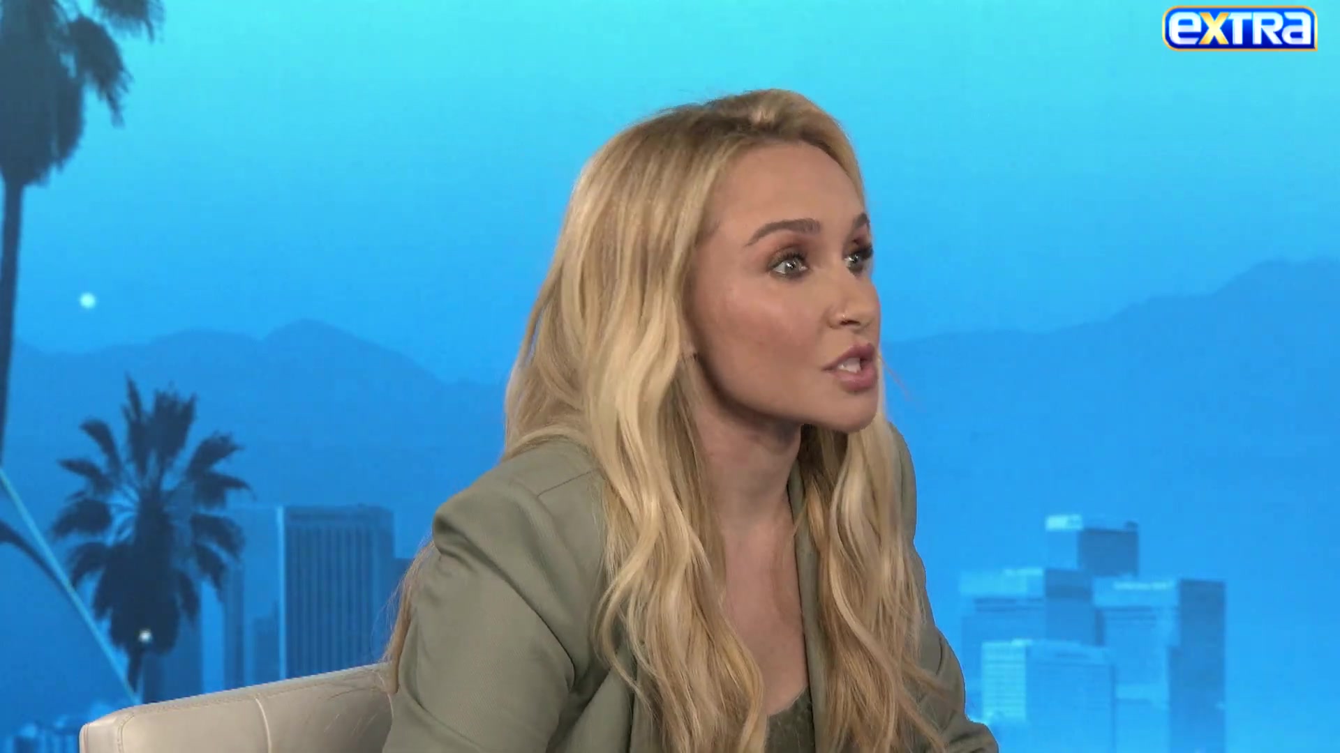 haydenpanettieresource_extratv_000110.jpg haydenpanettieresource_extratv_000110.jpg