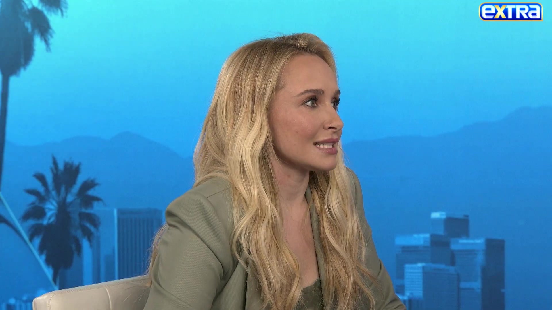 haydenpanettieresource_extratv_000130.jpg haydenpanettieresource_extratv_000130.jpg