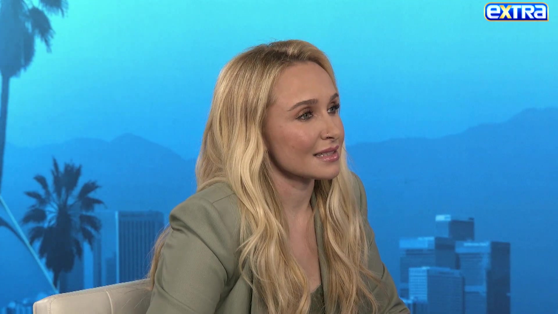 haydenpanettieresource_extratv_000131.jpg