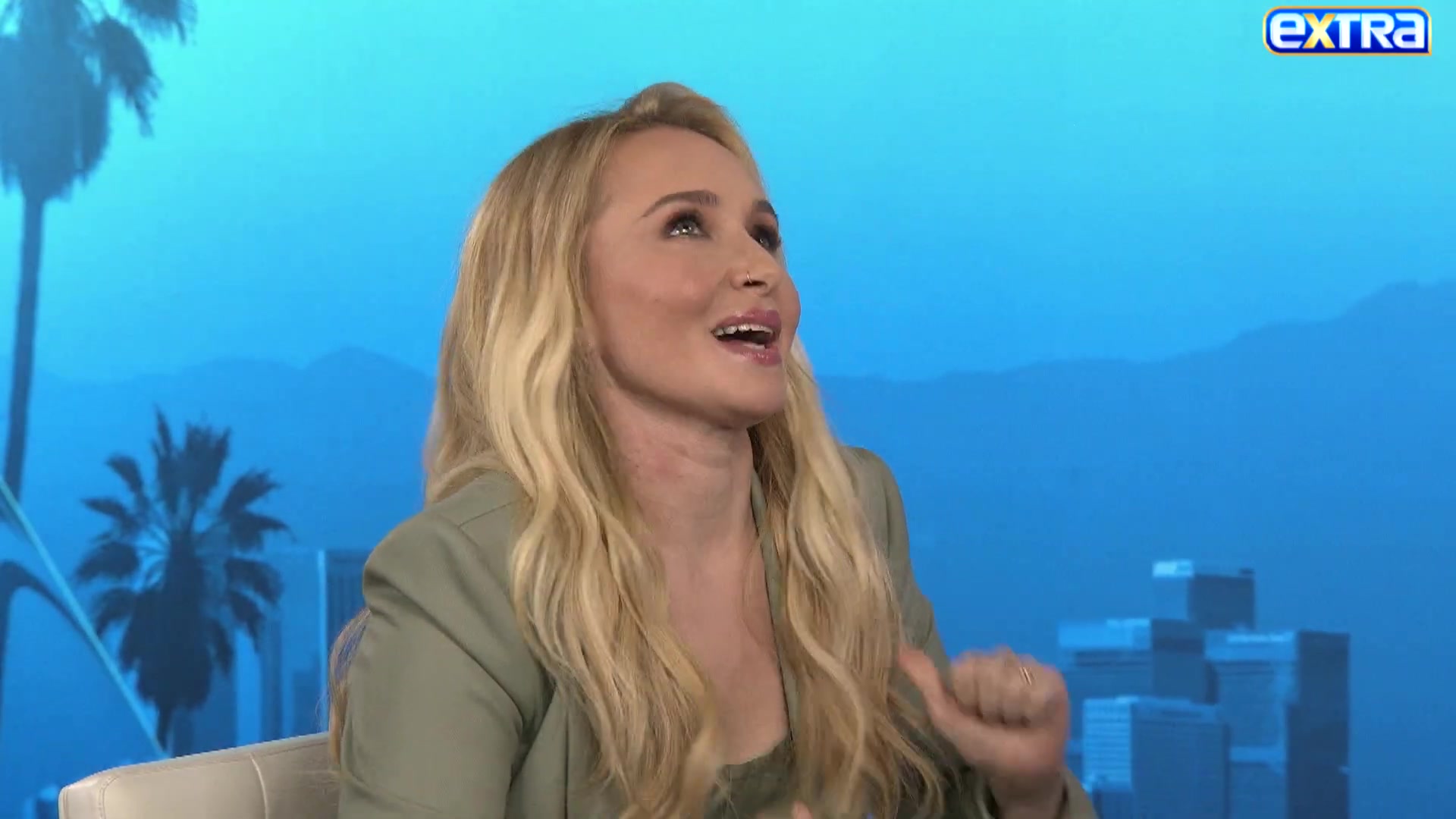 haydenpanettieresource_extratv_000160.jpg