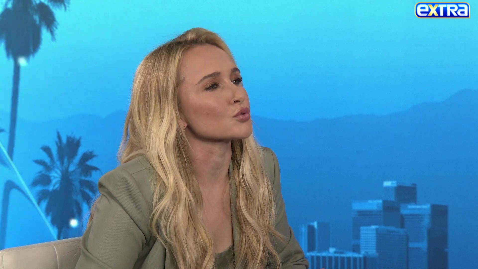 haydenpanettieresource_extratv_000204.jpg