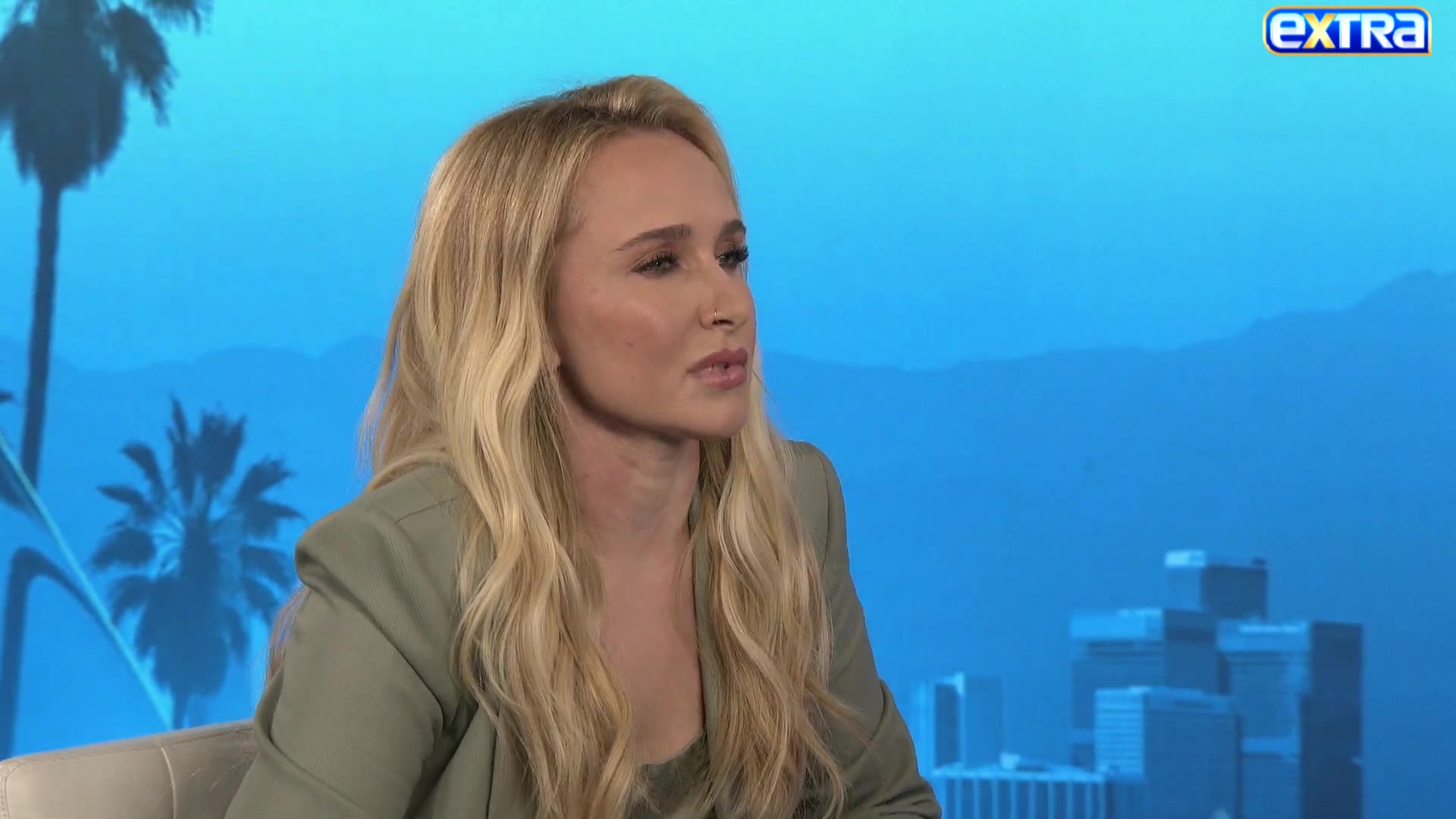 haydenpanettieresource_extratv_000207.jpg