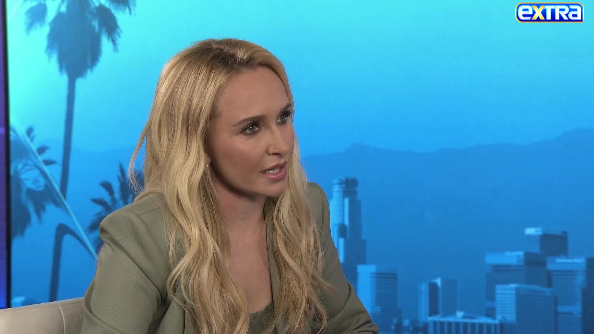 haydenpanettieresource_extratv_000218.jpg haydenpanettieresource_extratv_000218.jpg