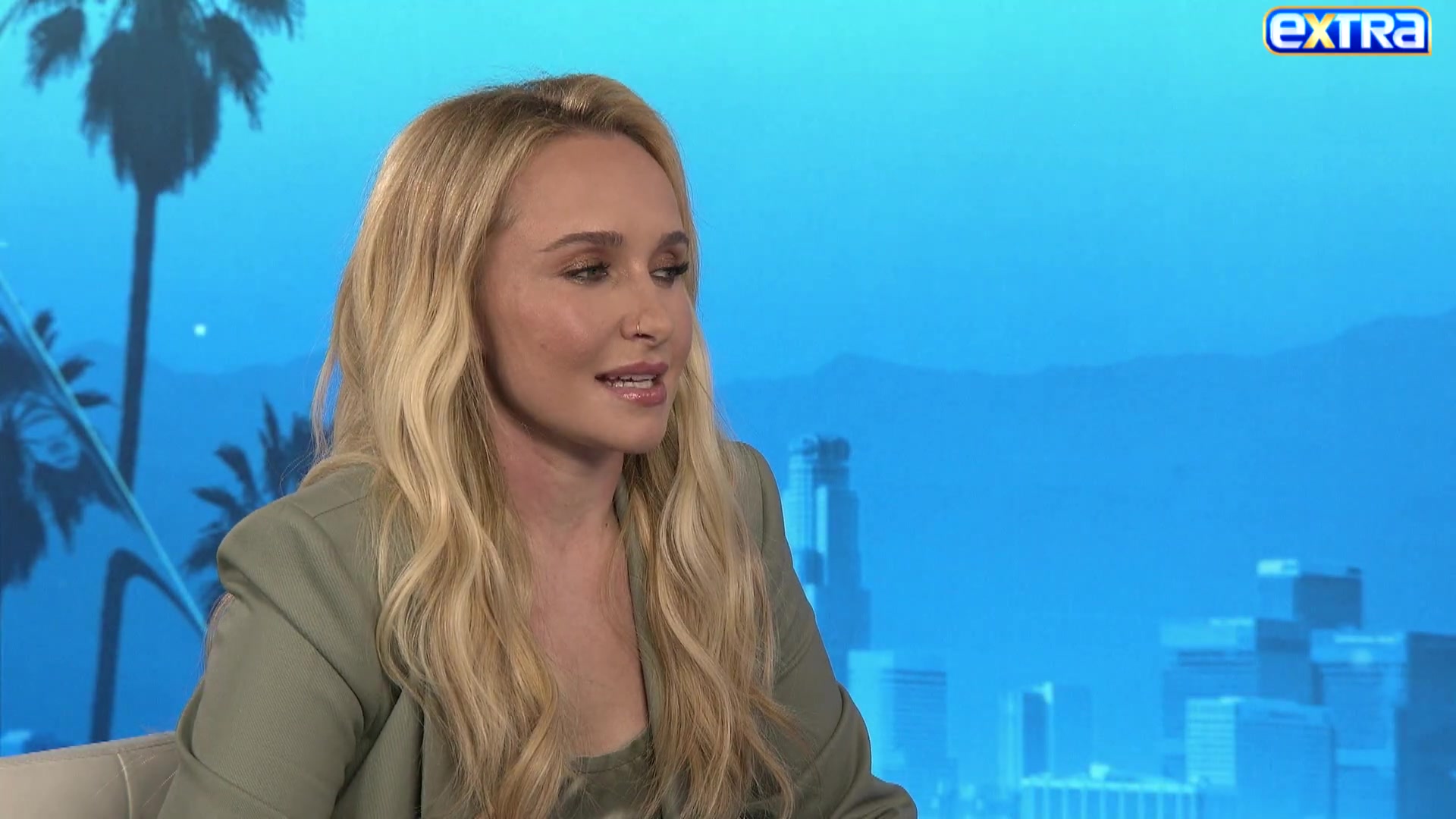 haydenpanettieresource_extratv_000254.jpg