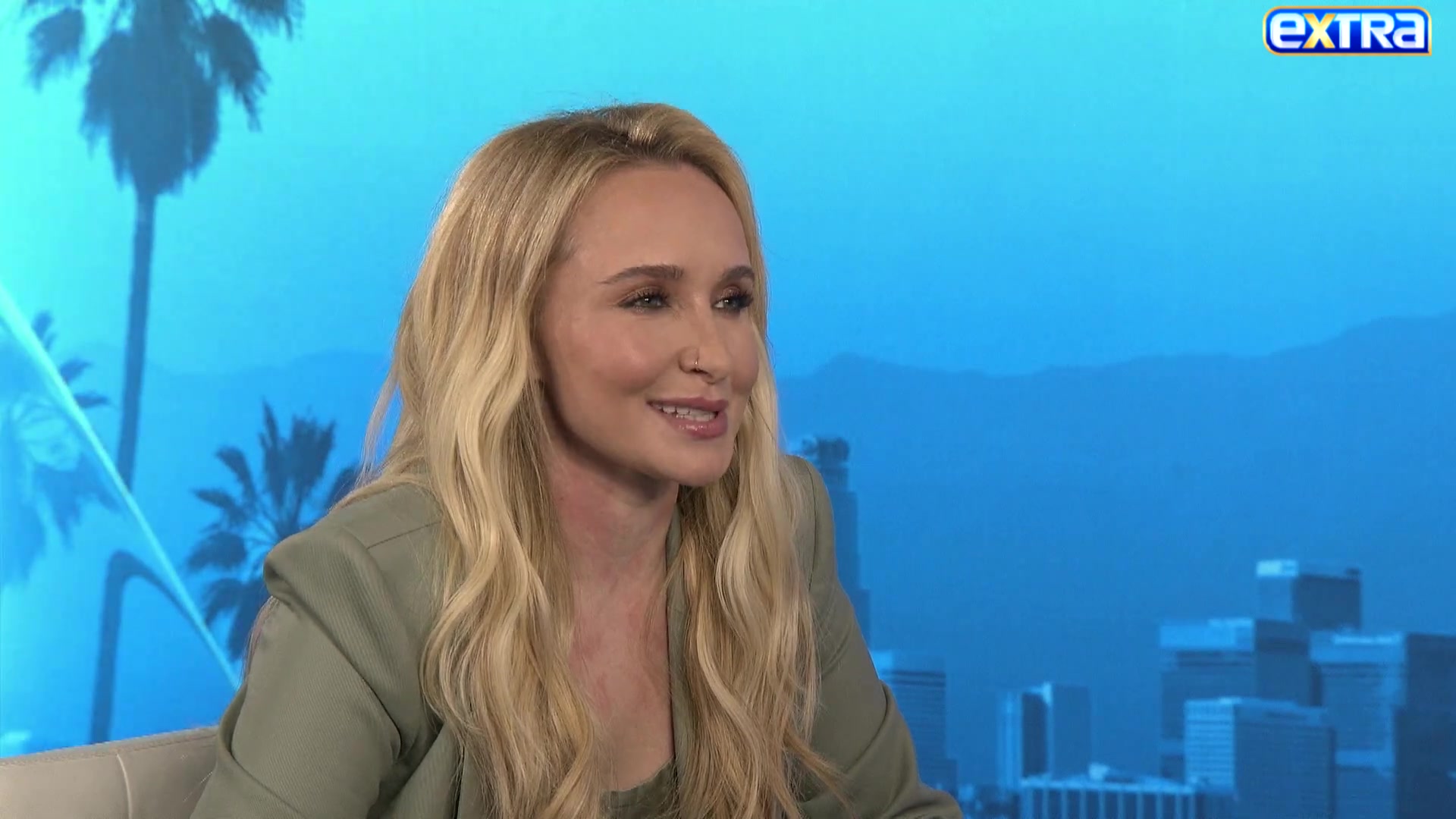 haydenpanettieresource_extratv_000403.jpg haydenpanettieresource_extratv_000403.jpg