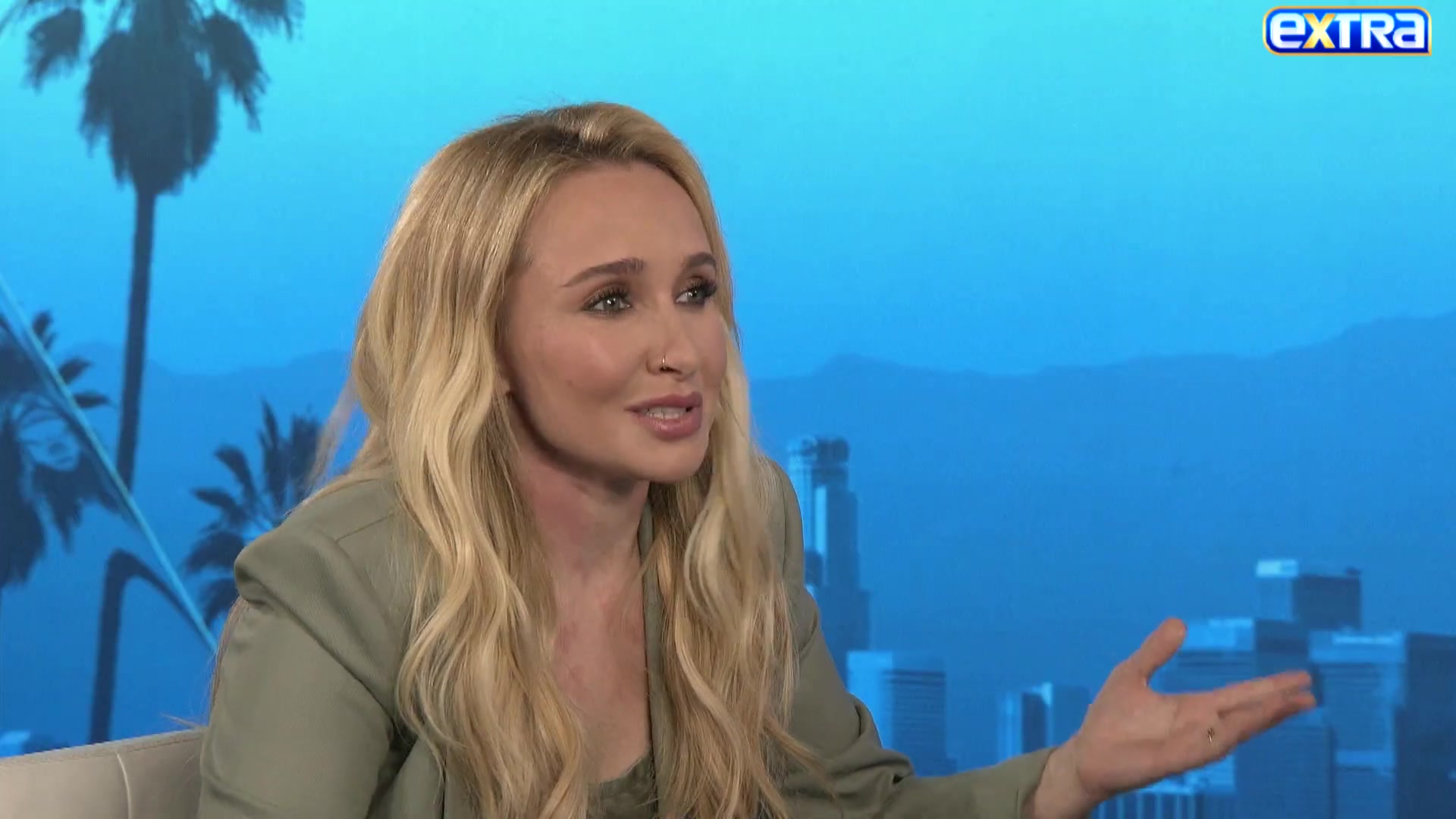haydenpanettieresource_extratv_000473.jpg