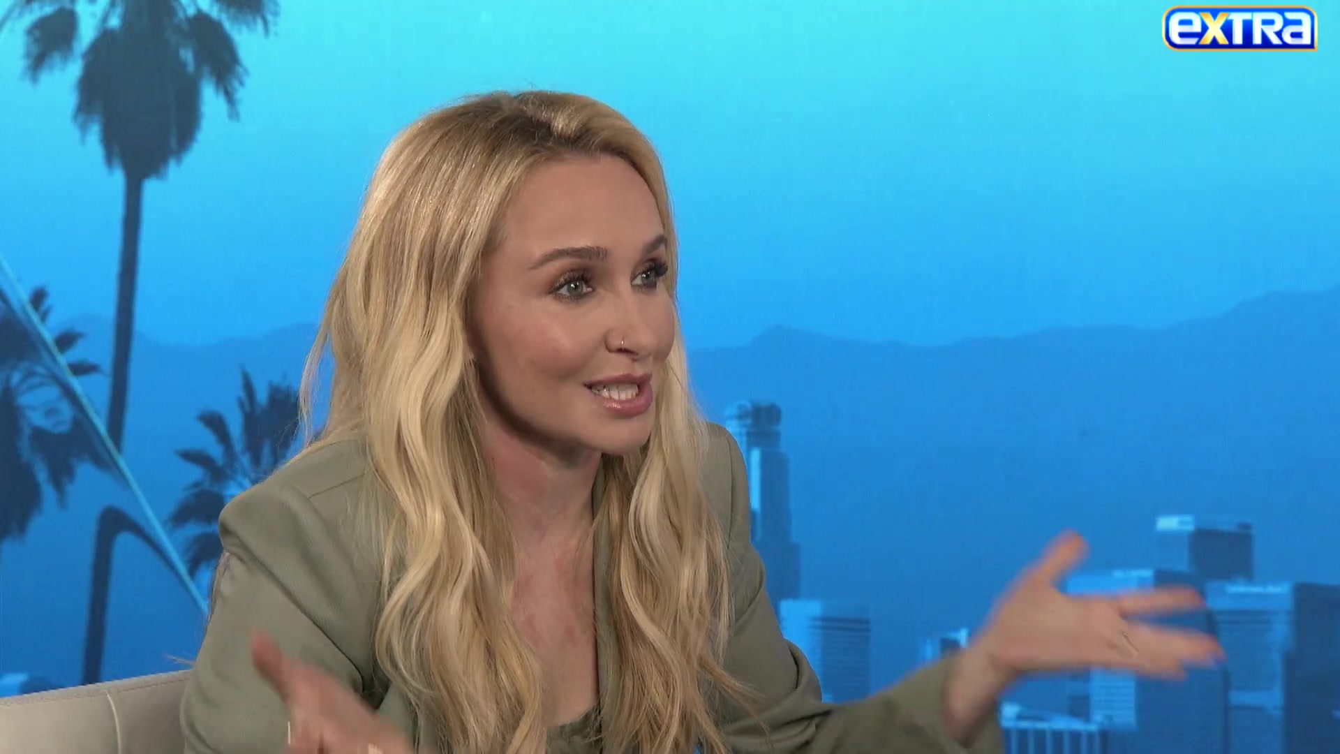 haydenpanettieresource_extratv_000500.jpg haydenpanettieresource_extratv_000500.jpg