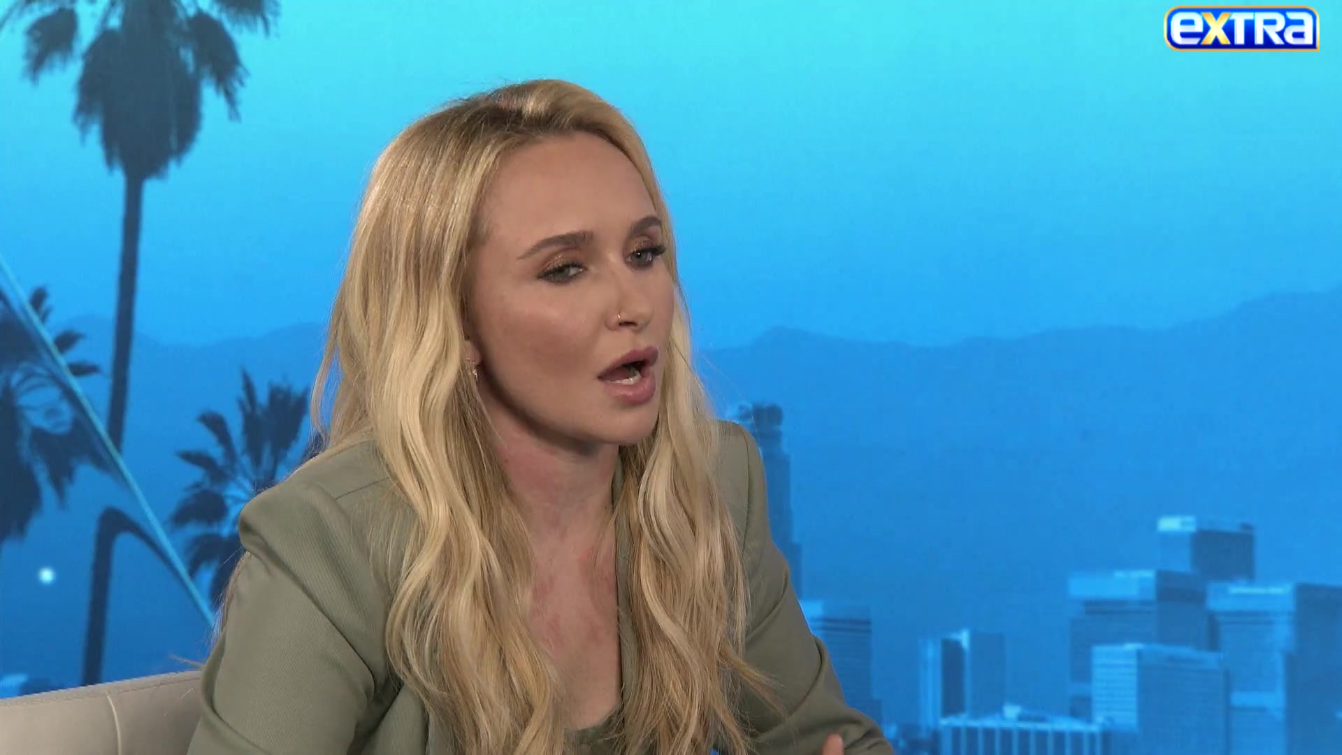 haydenpanettieresource_extratv_000556.jpg haydenpanettieresource_extratv_000556.jpg