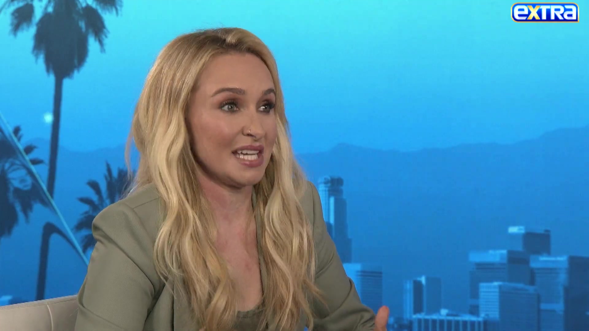 haydenpanettieresource_extratv_000616.jpg haydenpanettieresource_extratv_000616.jpg