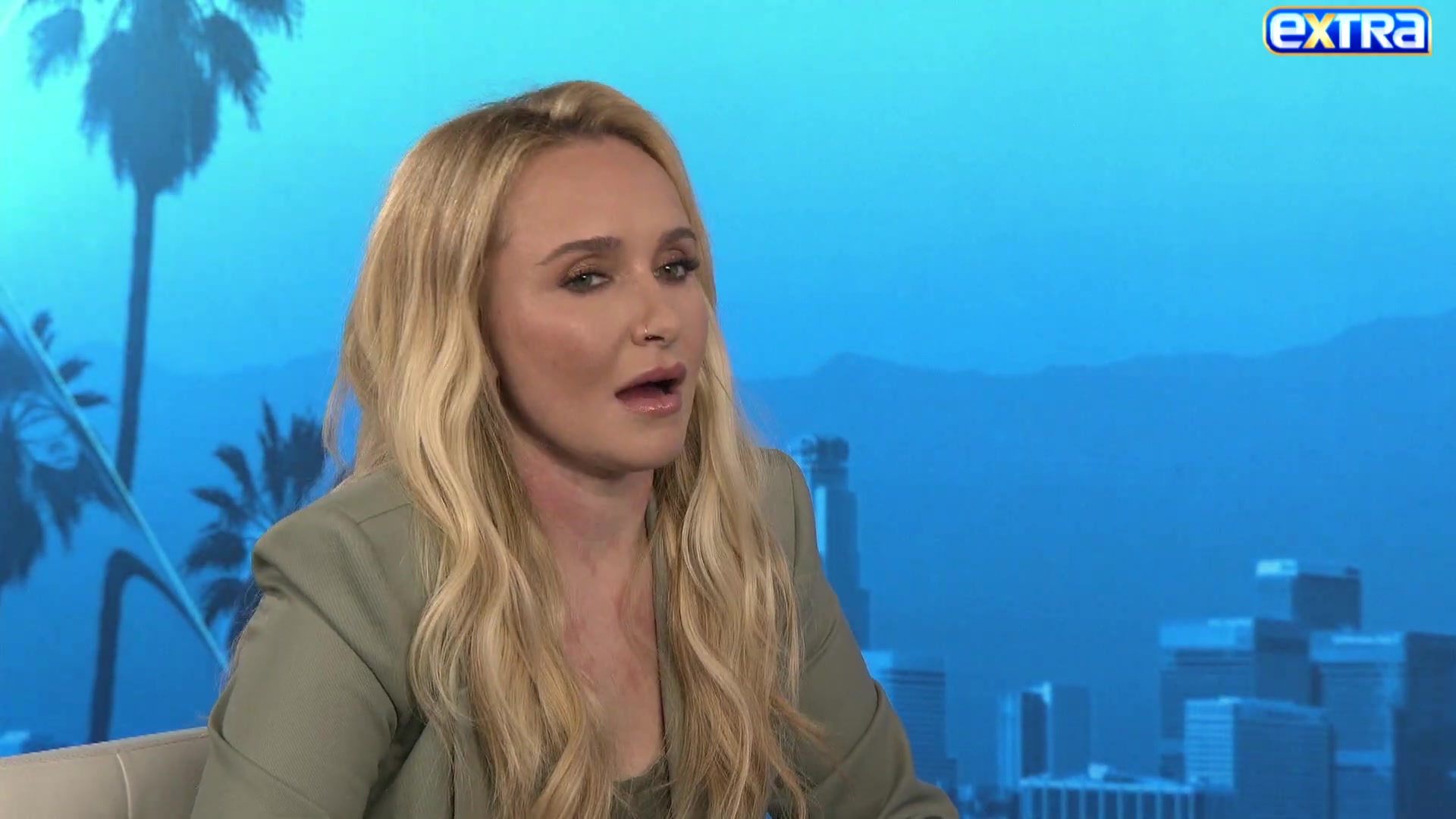 haydenpanettieresource_extratv_000633.jpg haydenpanettieresource_extratv_000633.jpg