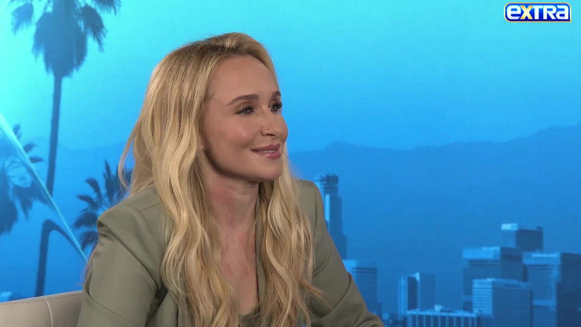 haydenpanettieresource_extratv_000650.jpg haydenpanettieresource_extratv_000650.jpg