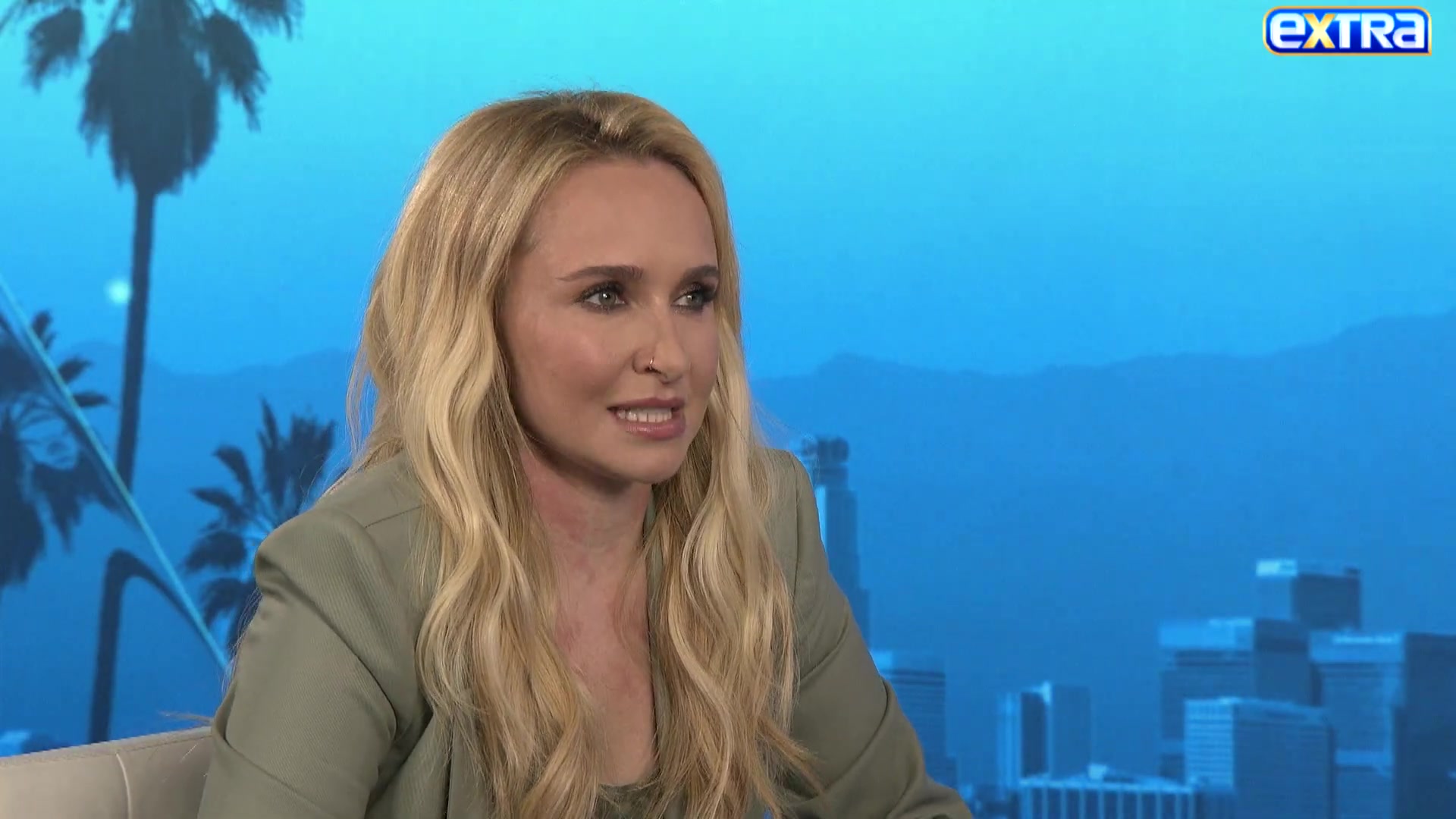 haydenpanettieresource_extratv_000674.jpg haydenpanettieresource_extratv_000674.jpg