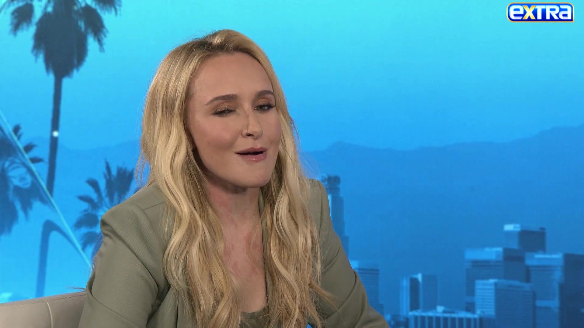 haydenpanettieresource_extratv_000683.jpg haydenpanettieresource_extratv_000683.jpg