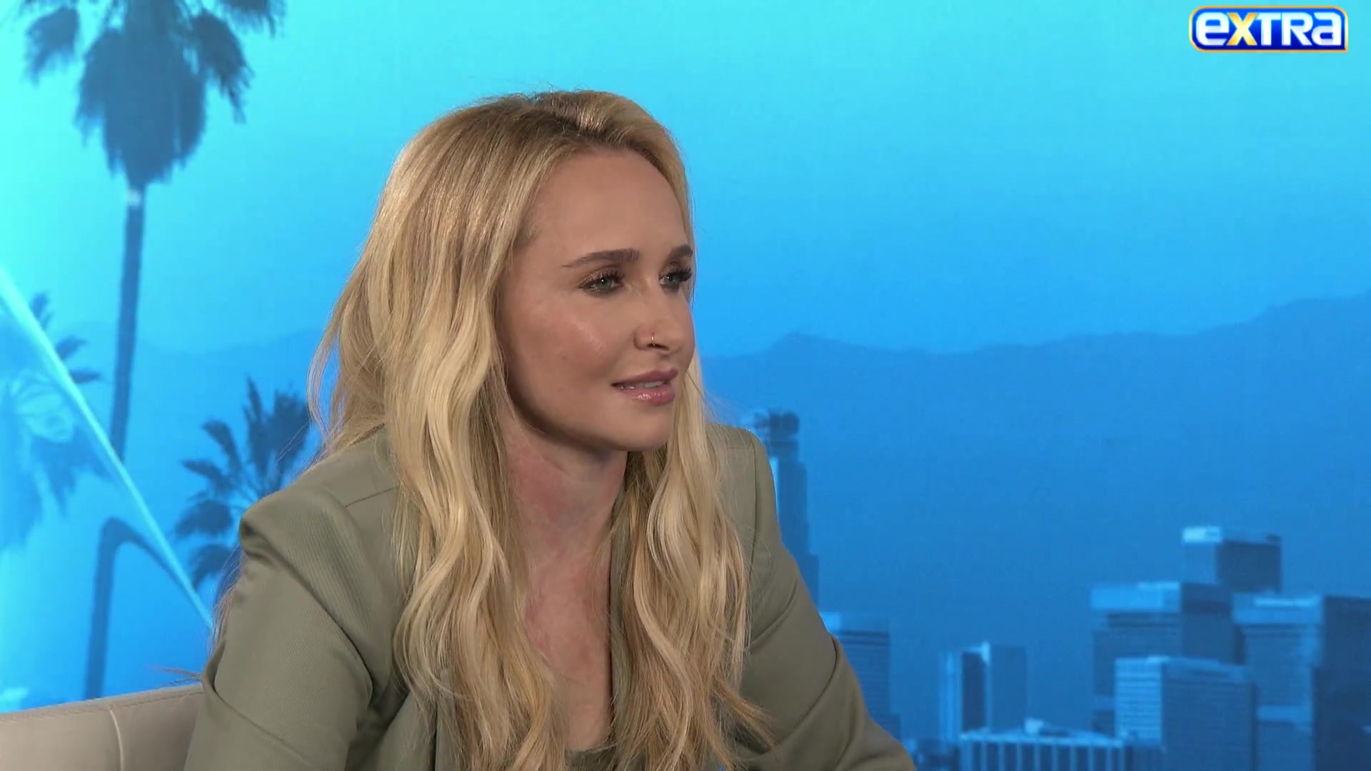 haydenpanettieresource_extratv_000693.jpg haydenpanettieresource_extratv_000693.jpg