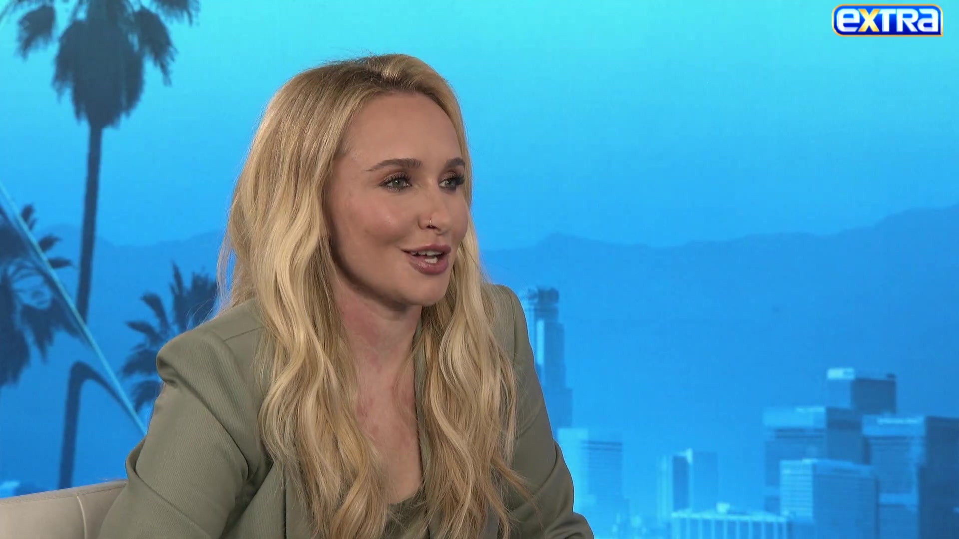 haydenpanettieresource_extratv_000714.jpg haydenpanettieresource_extratv_000714.jpg
