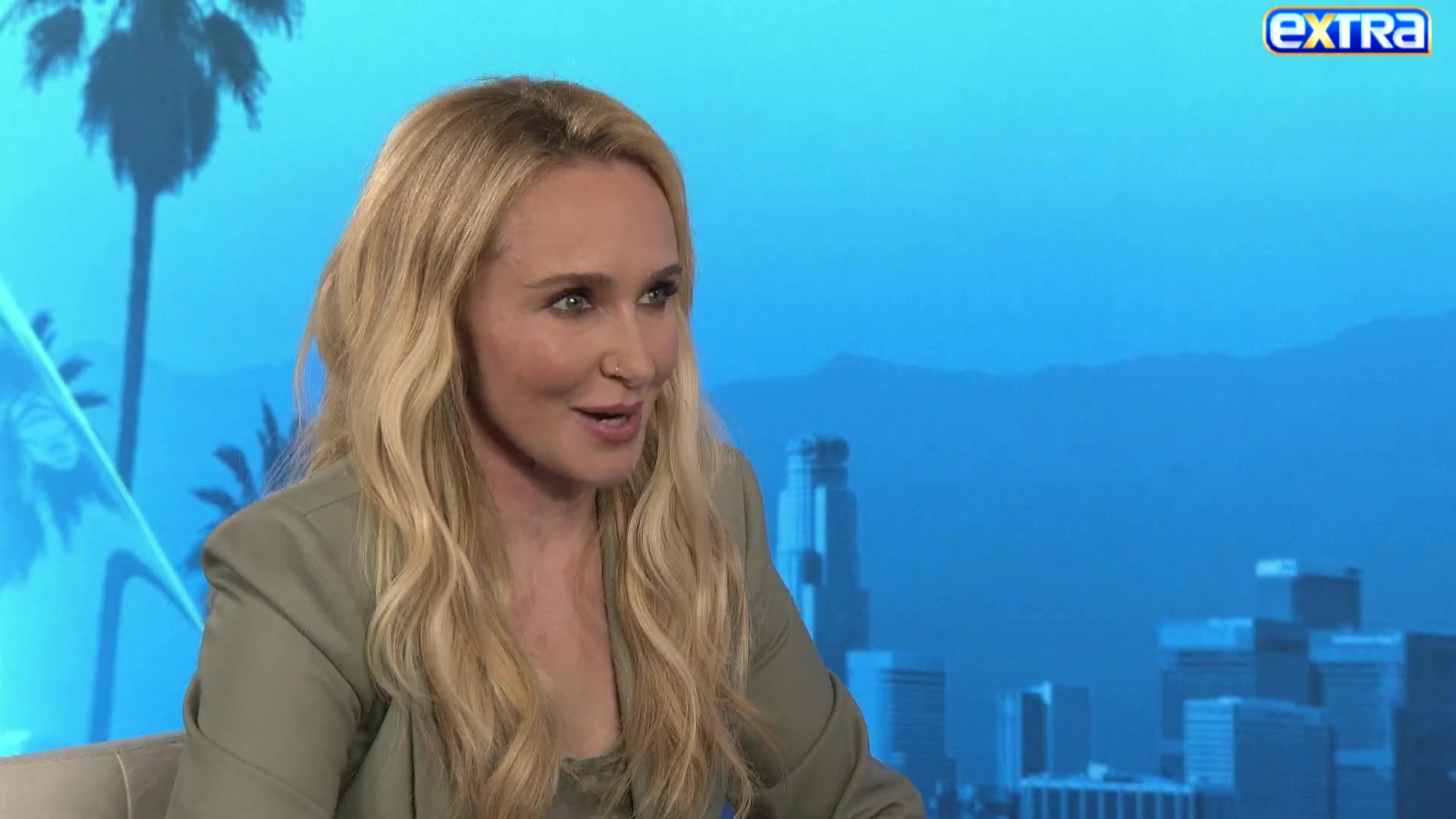 haydenpanettieresource_extratv_000768.jpg haydenpanettieresource_extratv_000768.jpg