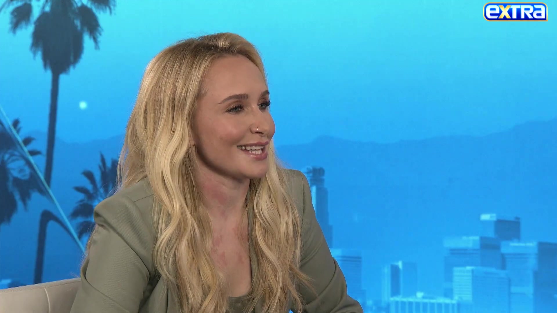 haydenpanettieresource_extratv_000786.jpg haydenpanettieresource_extratv_000786.jpg