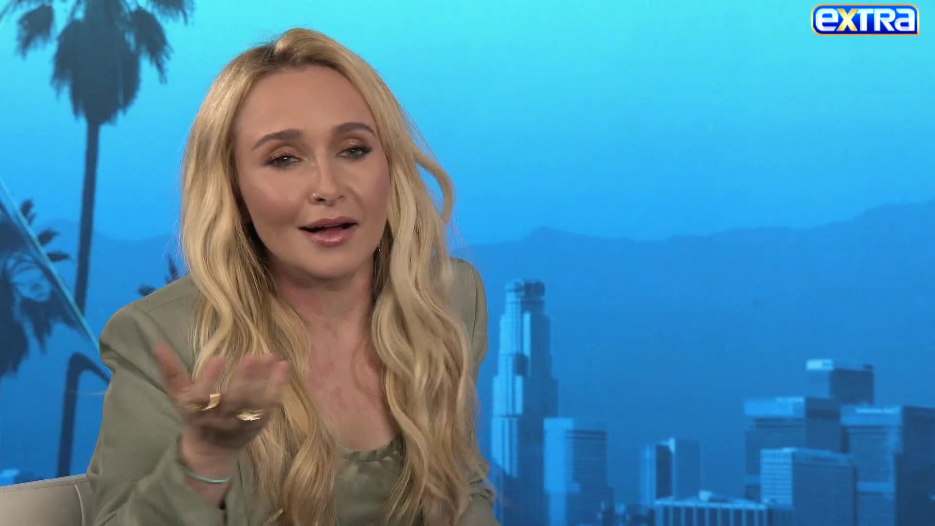haydenpanettieresource_extratv_000820.jpg haydenpanettieresource_extratv_000820.jpg