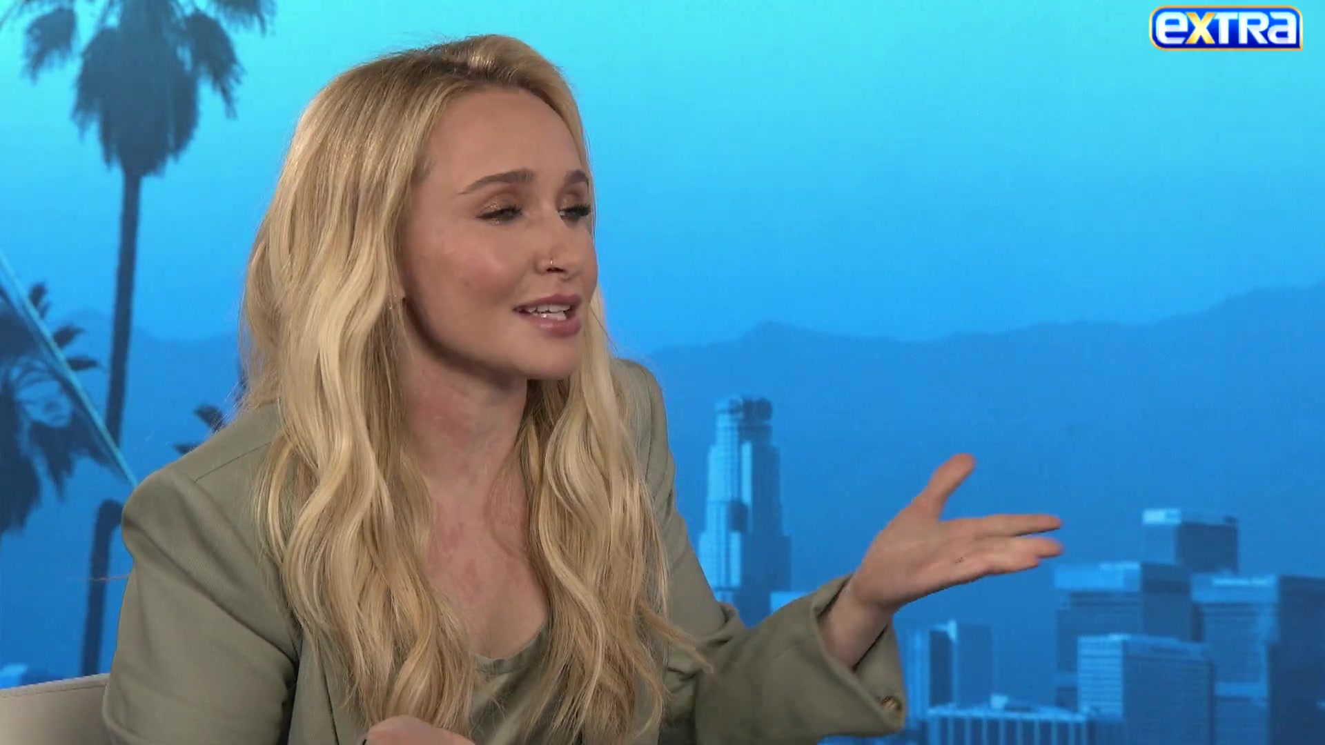 haydenpanettieresource_extratv_000822.jpg