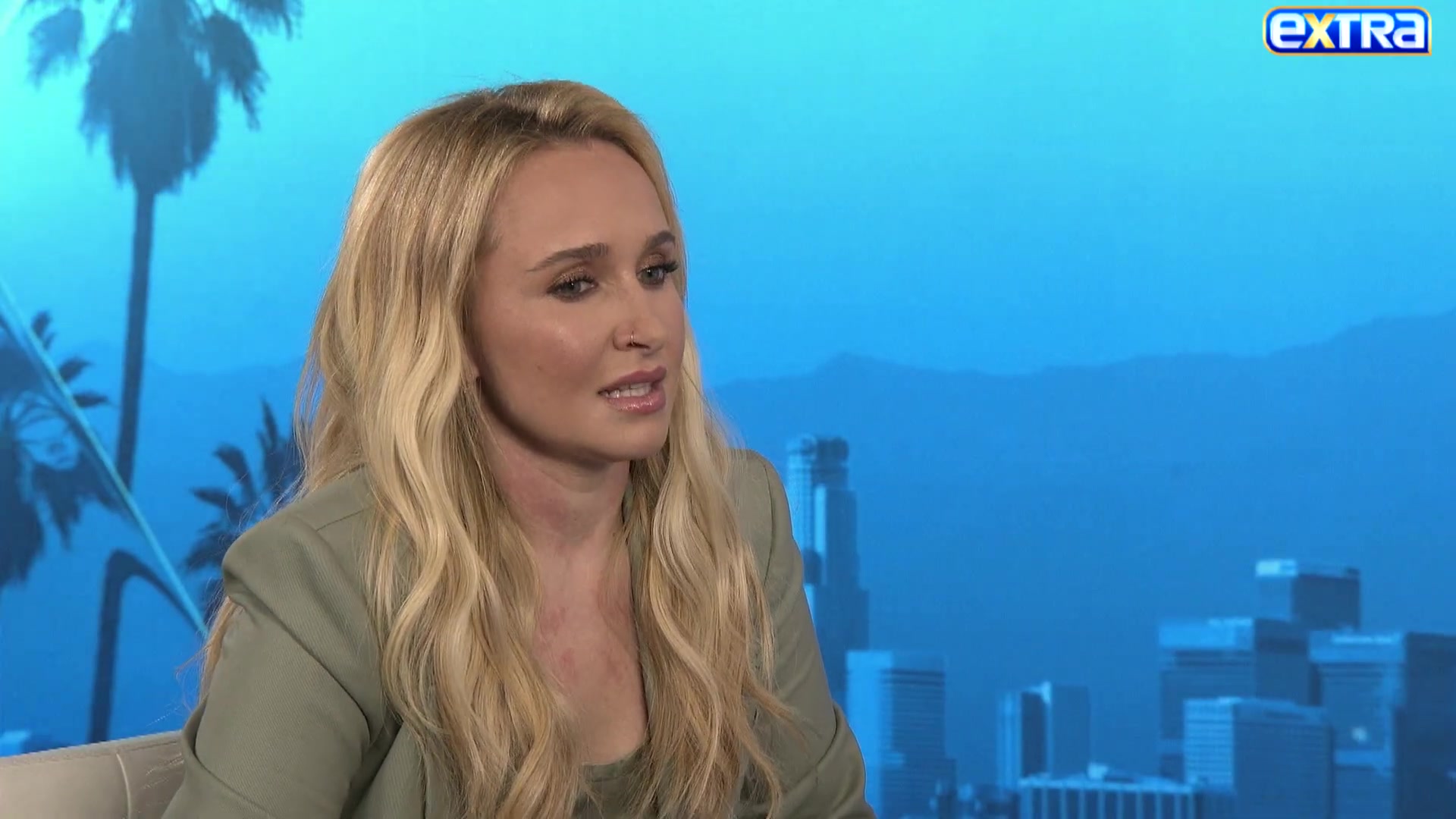 haydenpanettieresource_extratv_000910.jpg haydenpanettieresource_extratv_000910.jpg