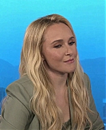 haydenpanettieresource_extratv_000017.jpg