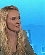 Filename=haydenpanettieresource_extratv_000350.jpg
Filesize=177KiB
Dimensions=1920x1080
Date added=Feb 08, 2026 haydenpanettieresource_extratv_000350.jpg