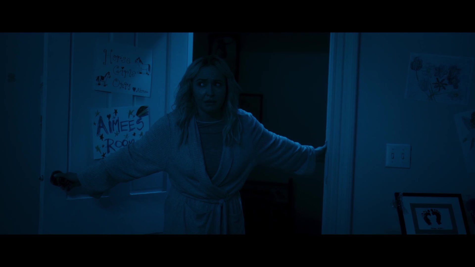 Sleepwalker_2026_1080p_HPS_011493.jpg Sleepwalker_2026_1080p_HPS_011493.jpg