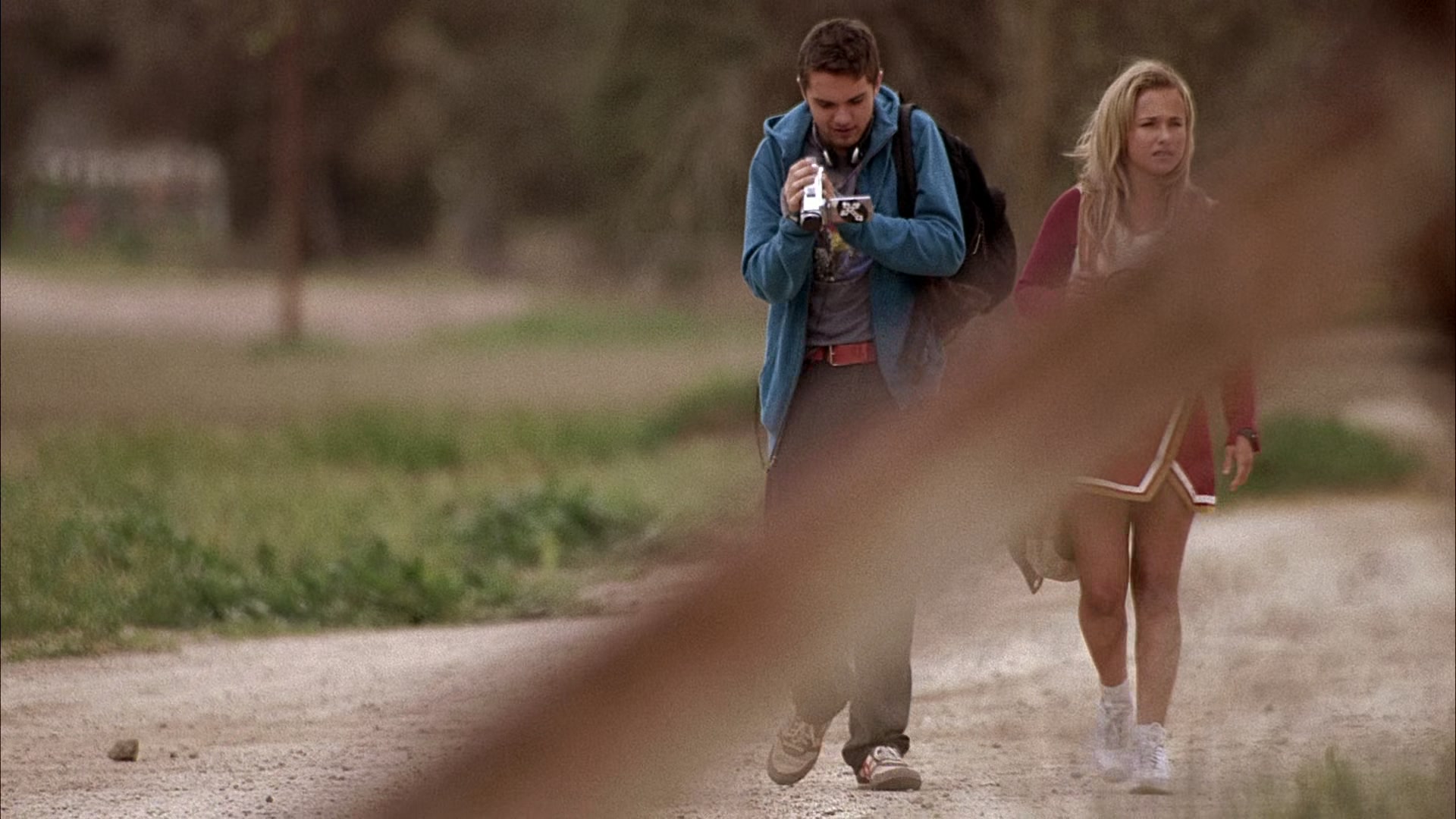 Heroes_S01E01_Genesis_1080p_BluRay_HPS_001804.jpg Heroes_S01E01_Genesis_1080p_BluRay_HPS_001804.jpg