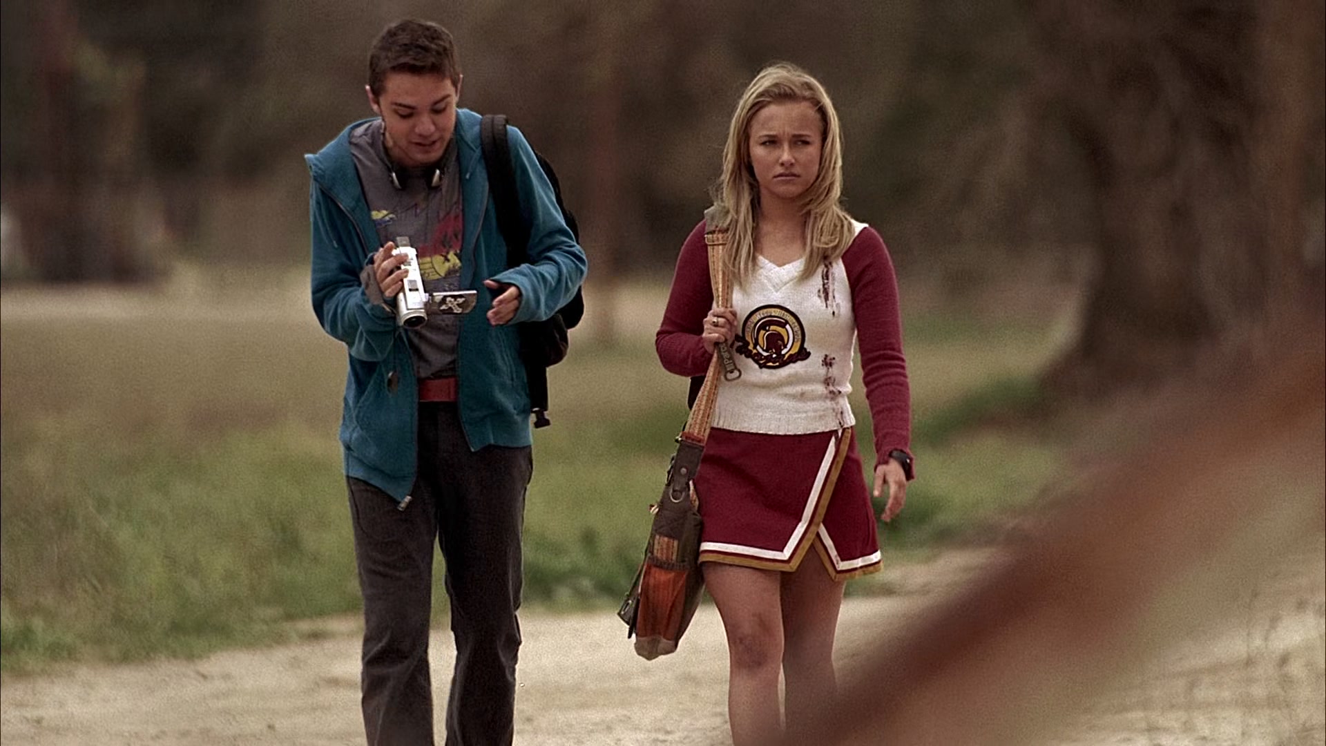 Heroes_S01E01_Genesis_1080p_BluRay_HPS_001830.jpg Heroes_S01E01_Genesis_1080p_BluRay_HPS_001830.jpg